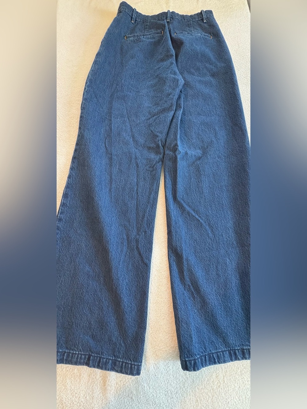 SOLD Abercrombie & Fitch Dark Wash Wide Leg Pleated Jeans Size 28/6 - Picture 9 of 10